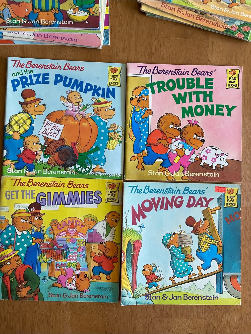 4 CLASSIC Vintage 80s 1980s Berenstain Bears Bear book Gimmies Money Moving kids